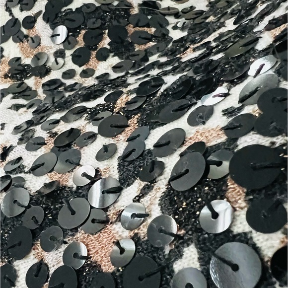 MARC BY MARC JACOBS, Size XS, ‘Whisper White Multi’. Light weight sweater/top. - Picture 7 of 8